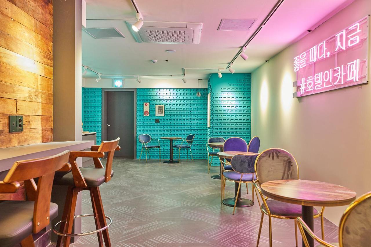 Hotel In Cafe Doksan Seoul Exterior photo